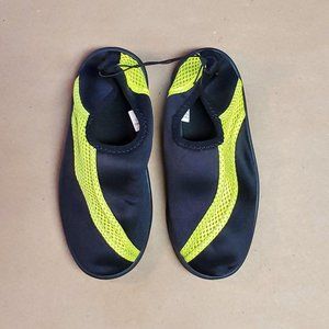 Aqua Shoes Size M (1-2) Yellow